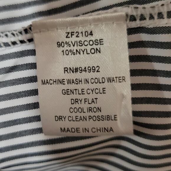 Patrizia Luca  Long Sleeve Spliced Sweater Size M/L NWOT - Picture 11 of 11